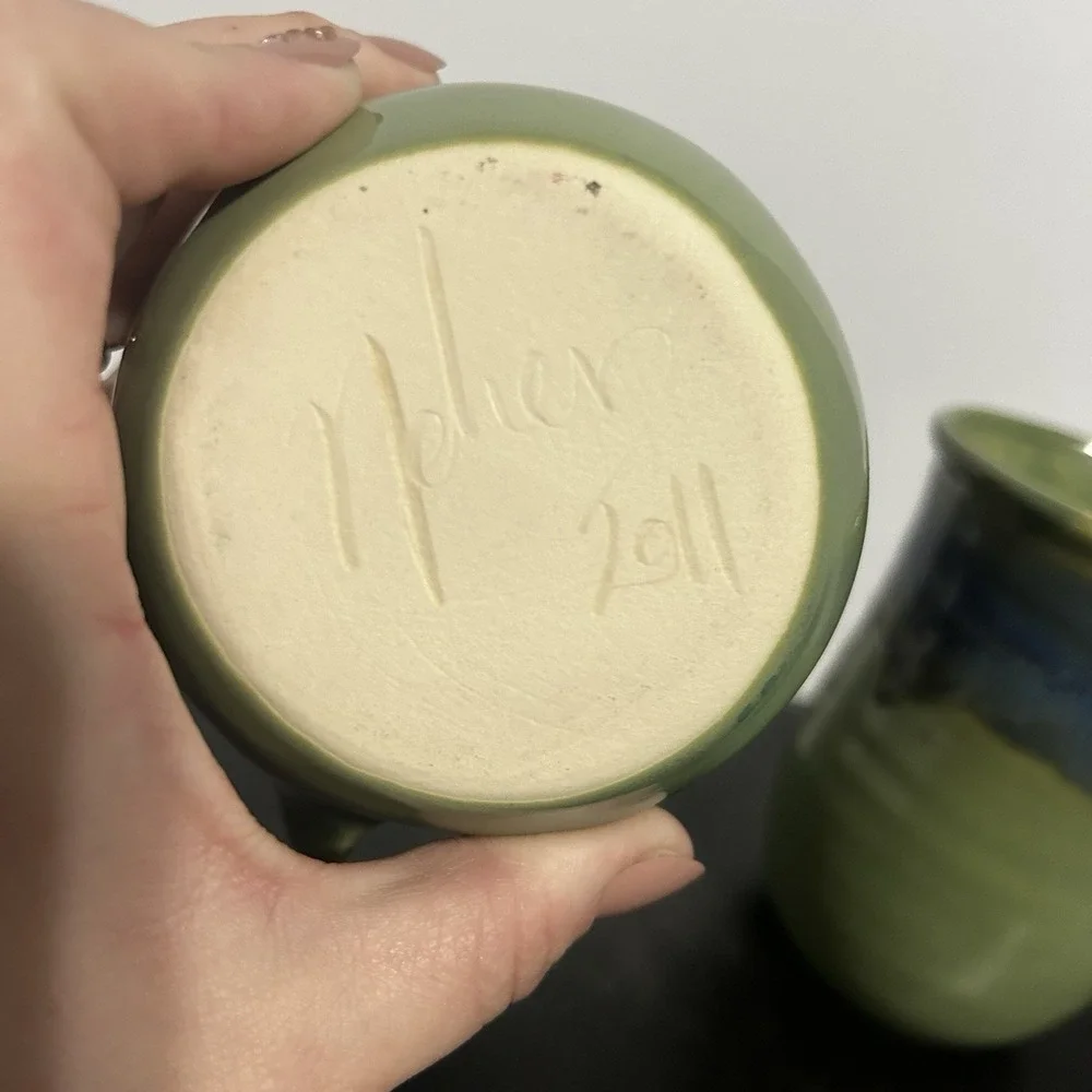 Neher Handmade ceramic mugs with a unique design and vibrant colored glazes - Picture 9 of 9